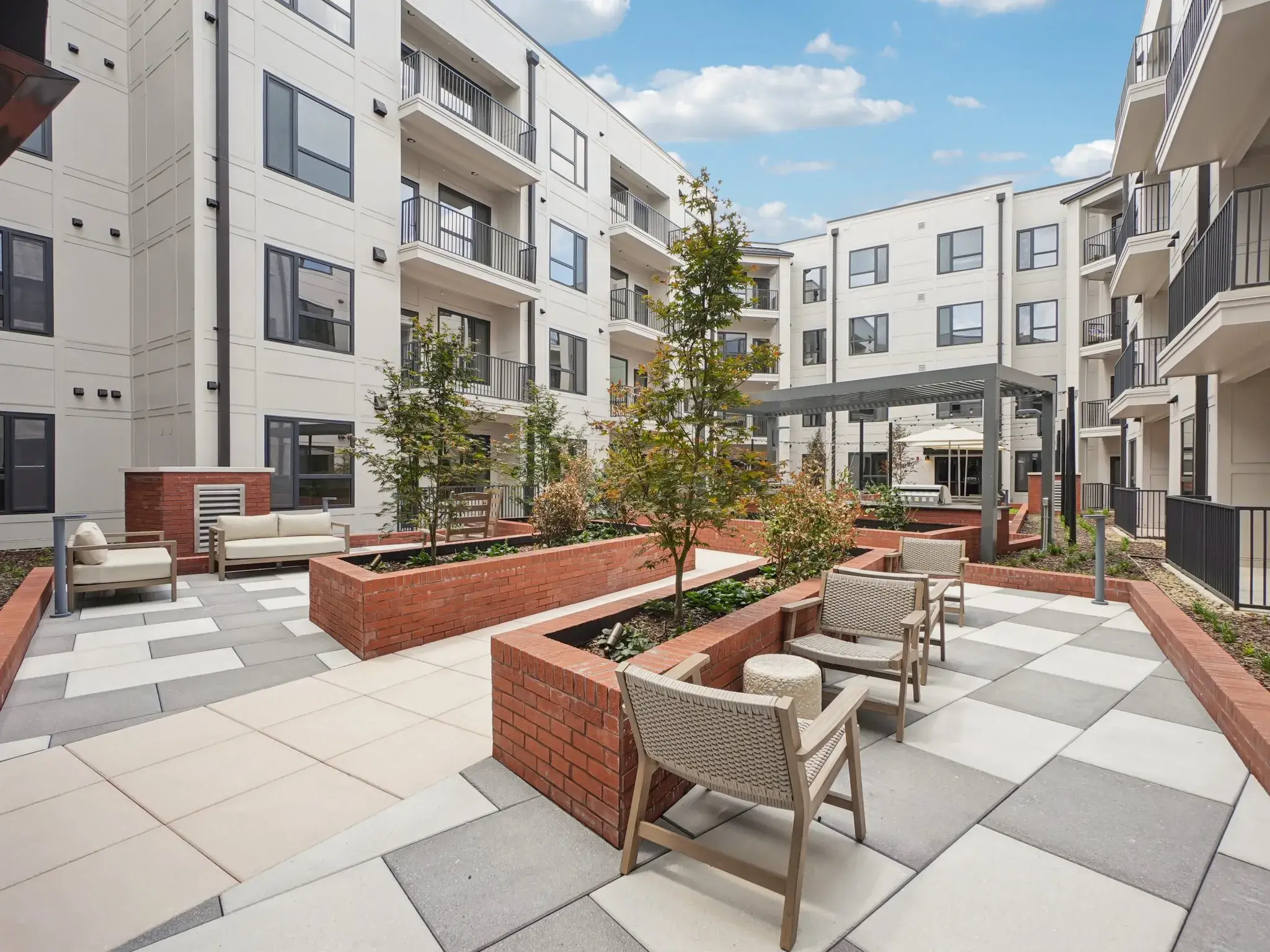 4th & Green Courtyard